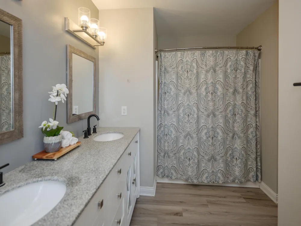 5824 Tradewind Drive Portage City, MI 49024