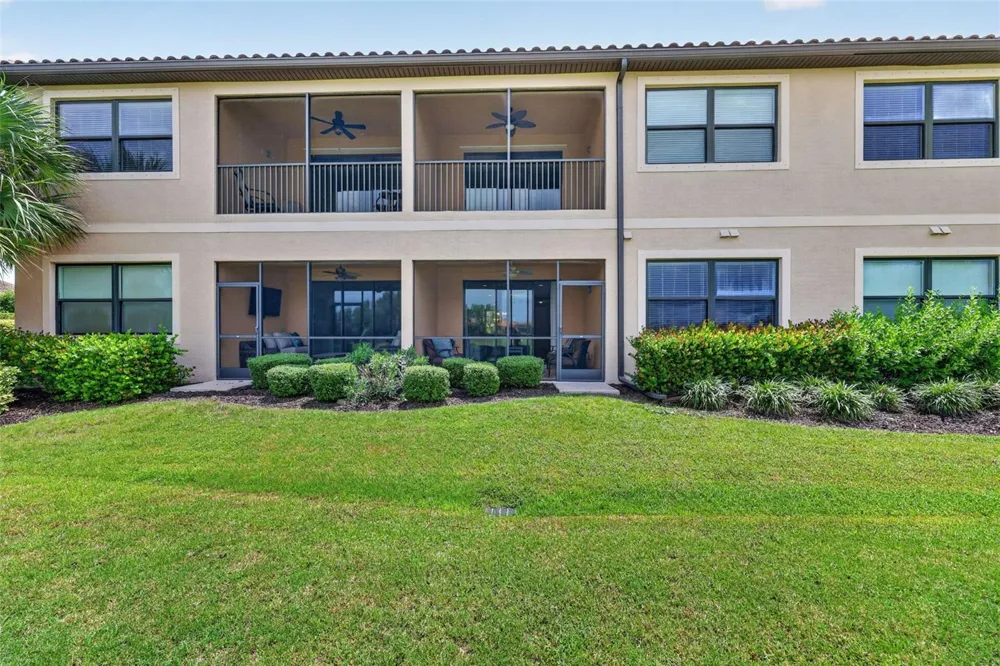 13737 MESSINA LOOP #103 Bradenton, FL 34211