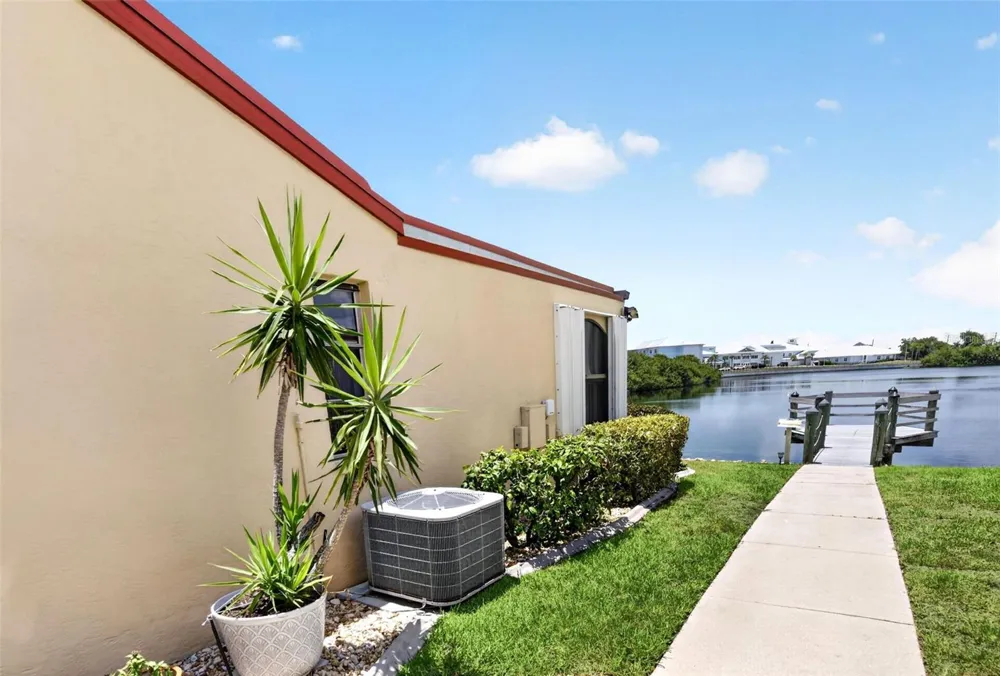 1780 DEBORAH DRIVE #28 Punta Gorda, FL 33950