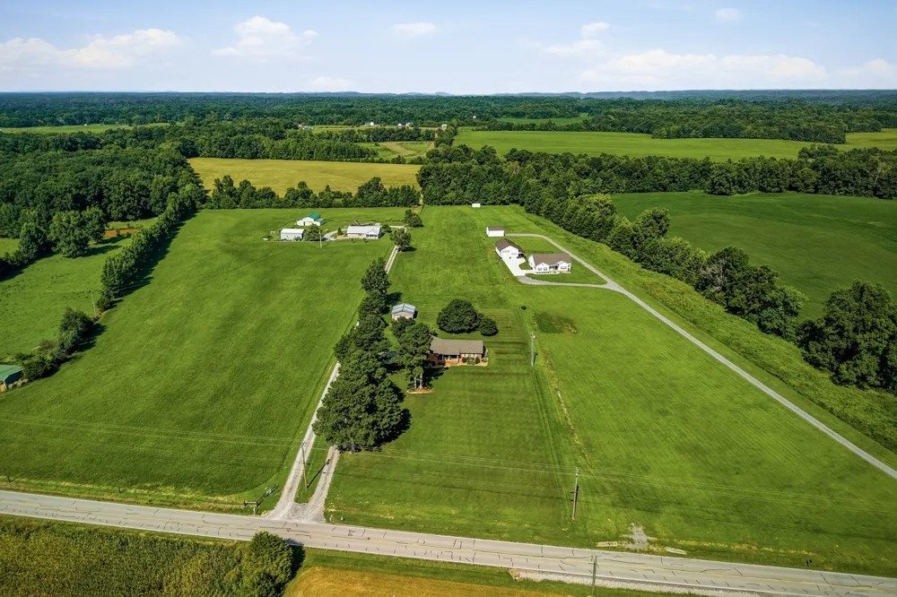 3459 Short Mountain Rd Woodbury, TN 37190