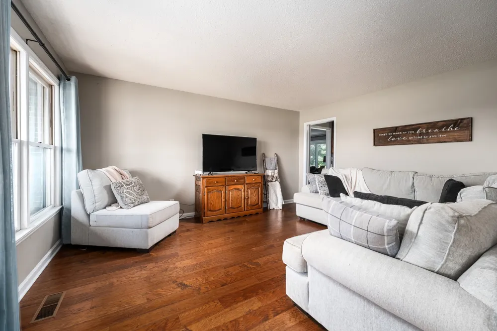 3459 Short Mountain Rd Woodbury, TN 37190