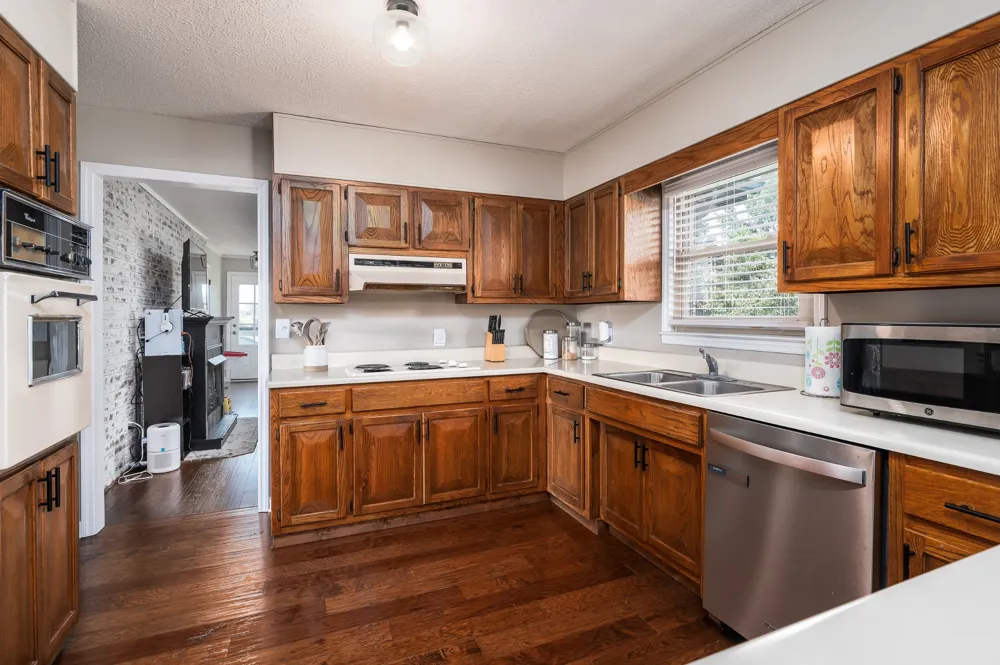 3459 Short Mountain Rd Woodbury, TN 37190