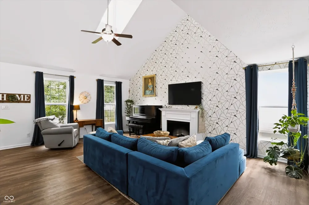 13175 Elster Way Fishers, IN 46037