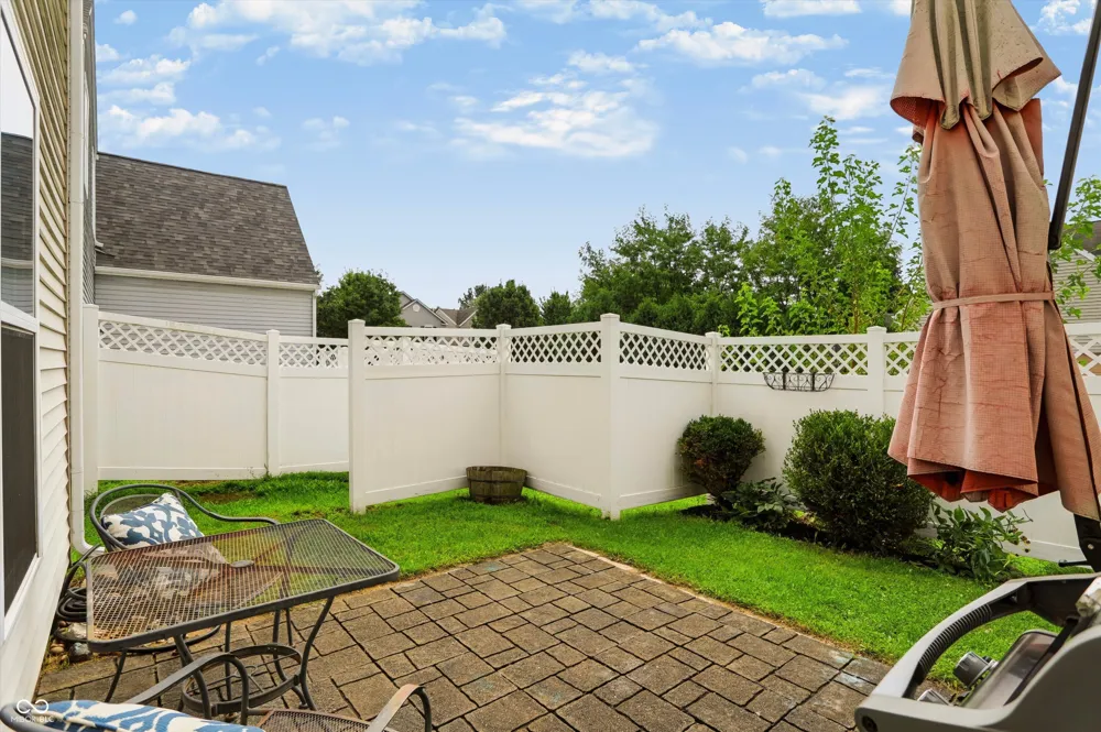 13175 Elster Way Fishers, IN 46037