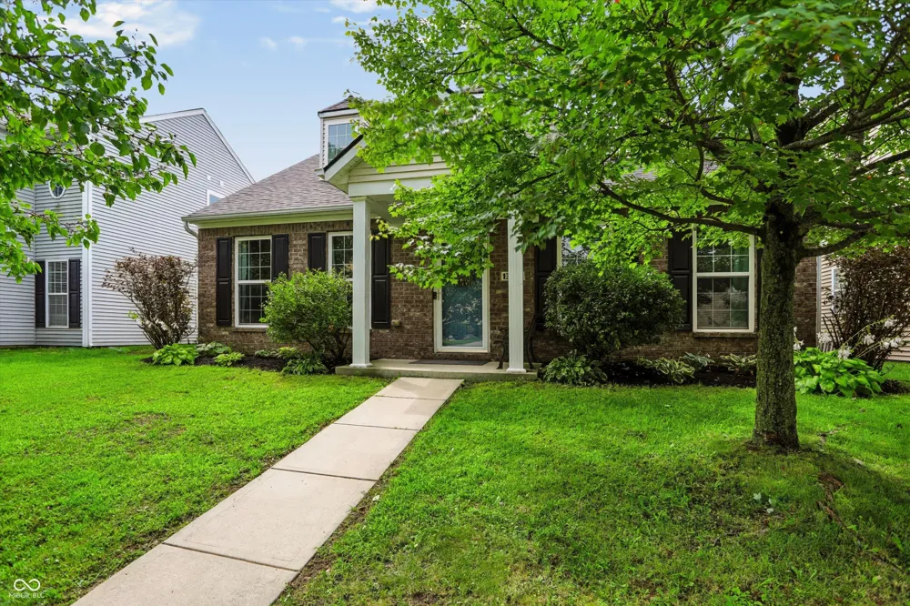 13175 Elster Way Fishers, IN 46037