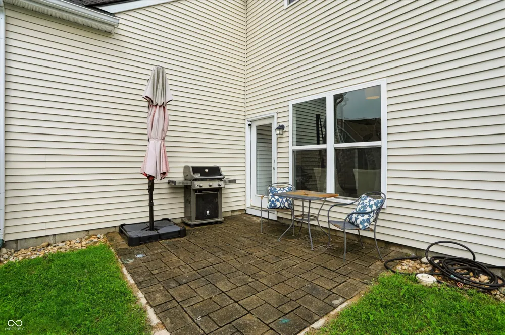 13175 Elster Way Fishers, IN 46037