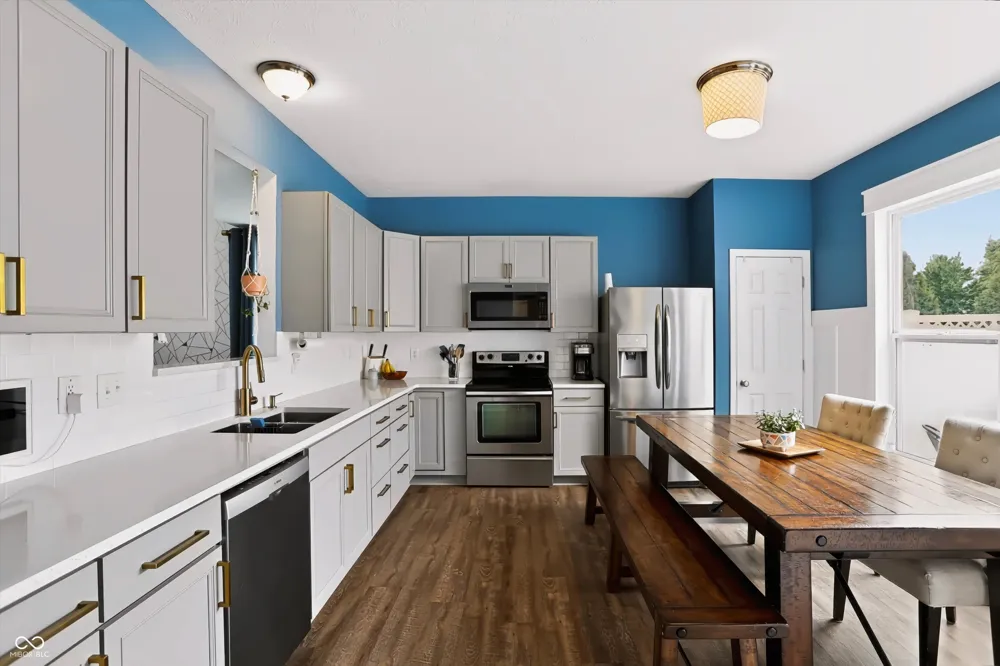 13175 Elster Way Fishers, IN 46037