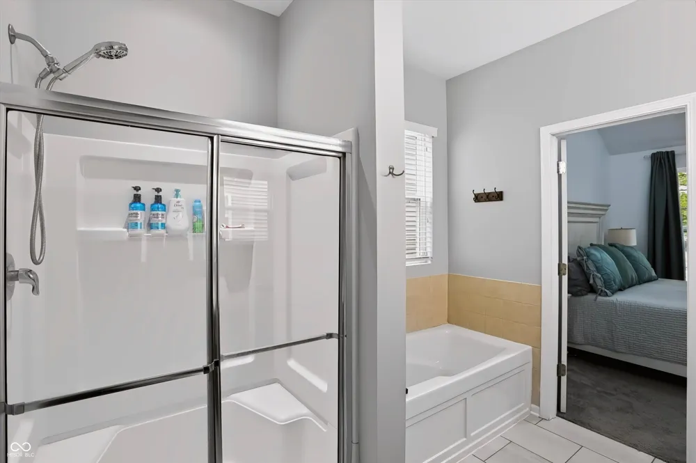 13175 Elster Way Fishers, IN 46037