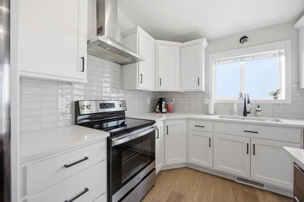 1204 Marlys Drive W West Fargo, ND 58078