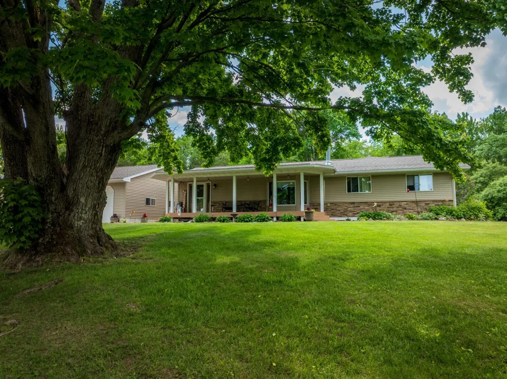 38813 Fox Road Hinckley, MN 55037