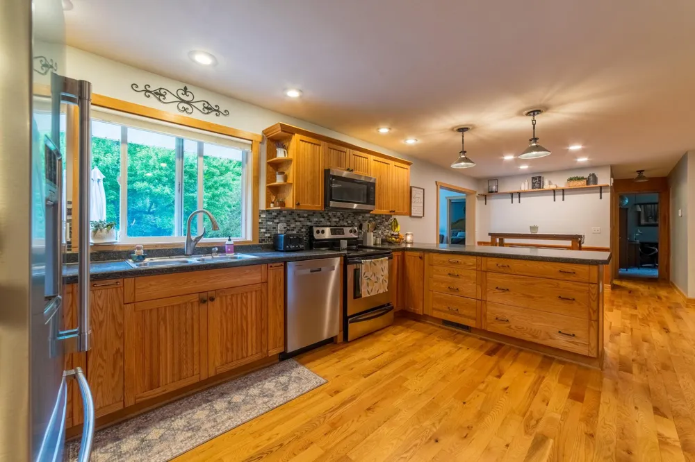 38813 Fox Road Hinckley, MN 55037