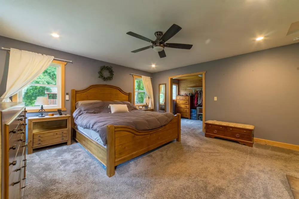 38813 Fox Road Hinckley, MN 55037