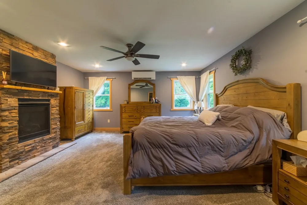 38813 Fox Road Hinckley, MN 55037