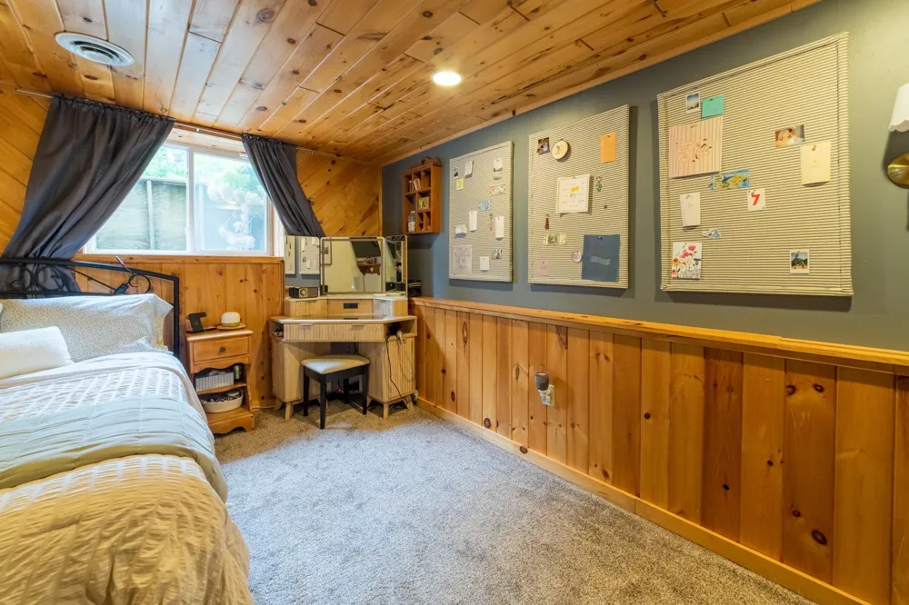 38813 Fox Road Hinckley, MN 55037