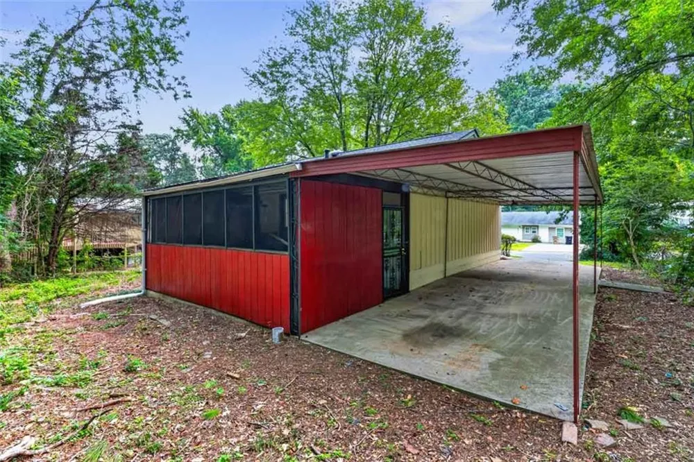 6177 Crestview Lane Forest Park, GA 30297