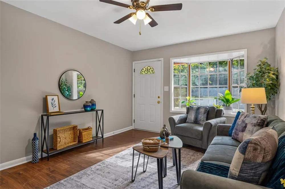 6177 Crestview Lane Forest Park, GA 30297
