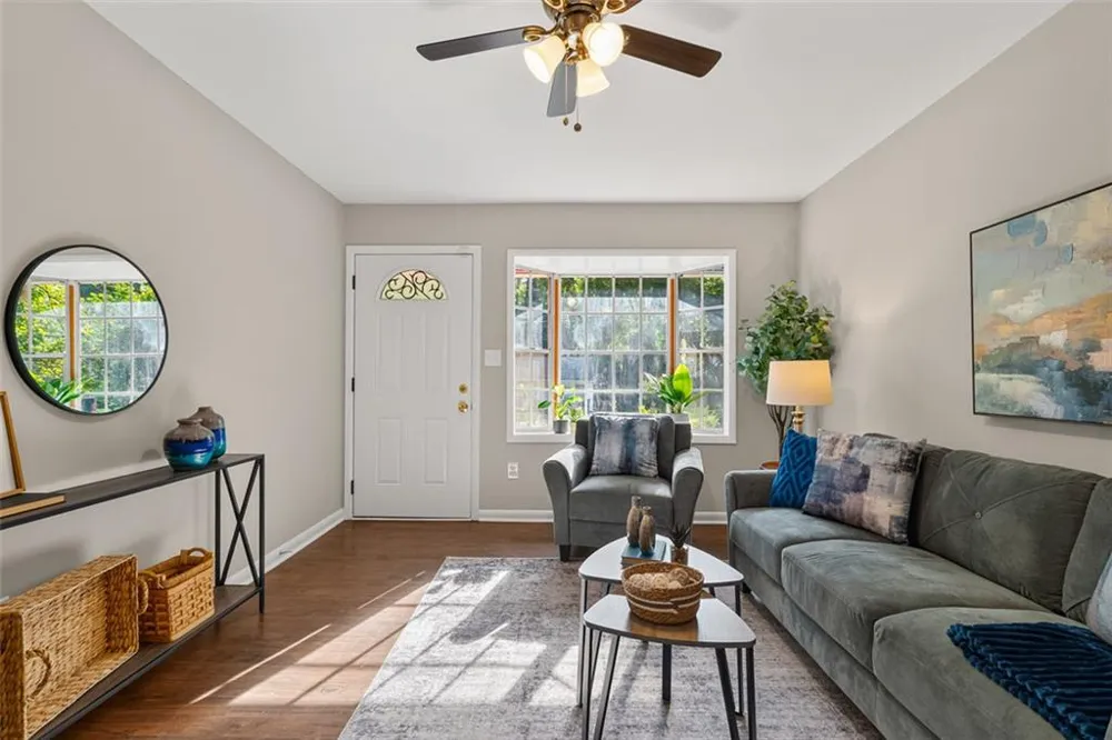 6177 Crestview Lane Forest Park, GA 30297