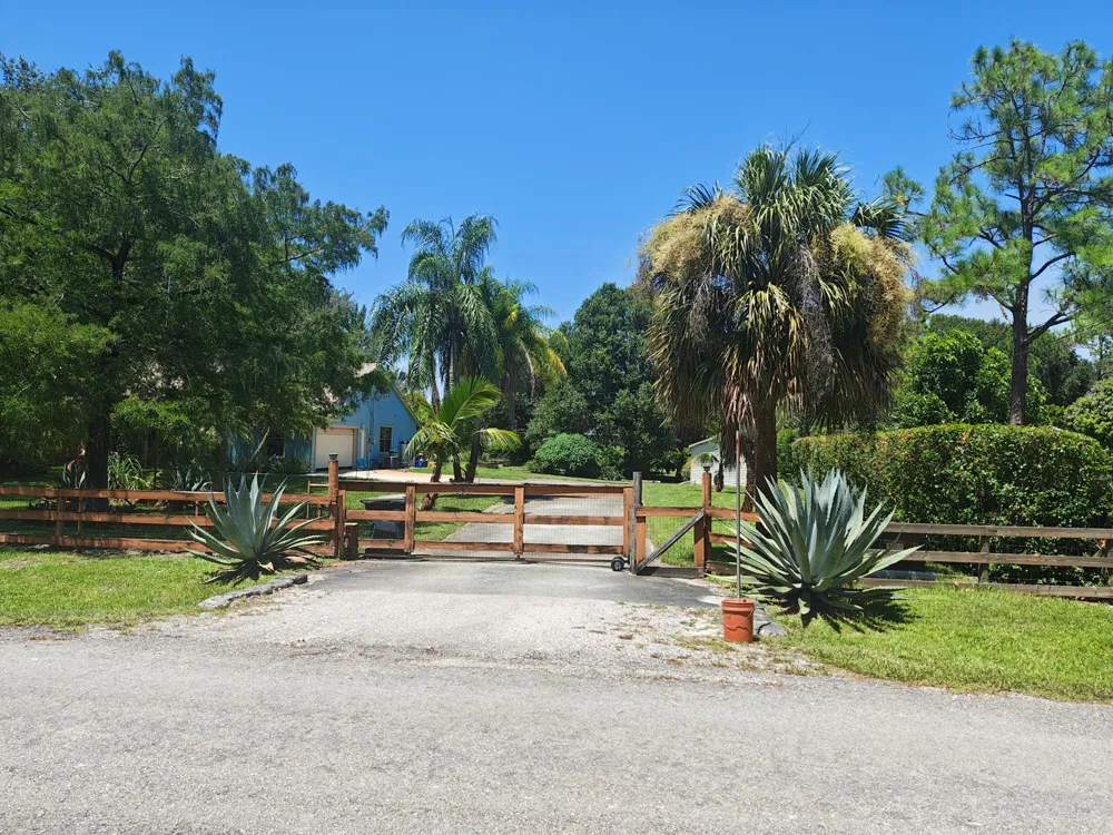 13881 42nd Road West Palm Beach, FL 33411