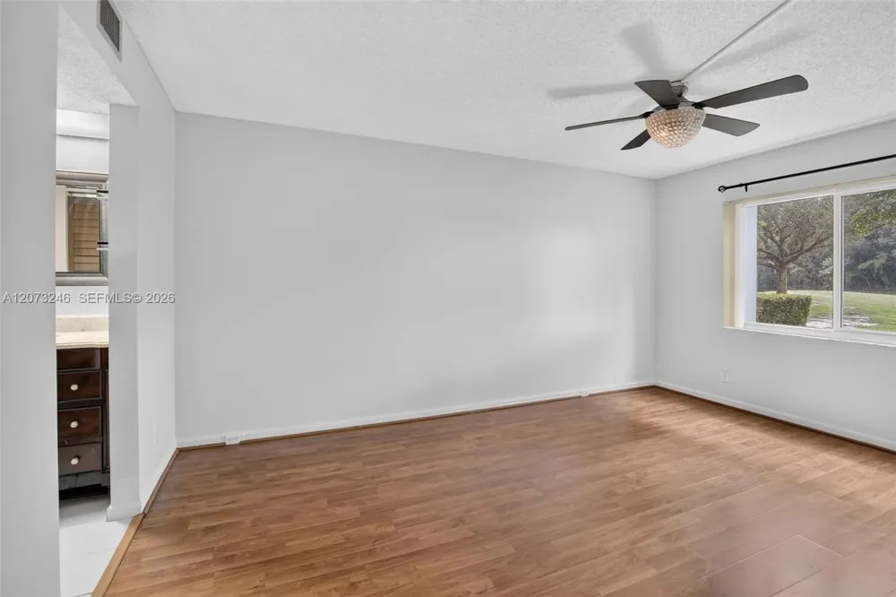 900 SW 125th Way #105R Pembroke Pines, FL 33027