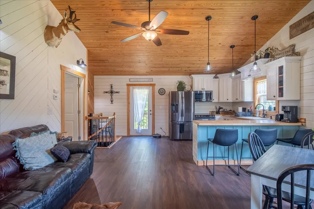 620 Kimmins St Hohenwald, TN 38462