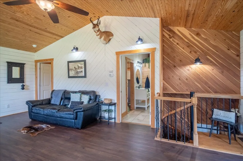 620 Kimmins St Hohenwald, TN 38462