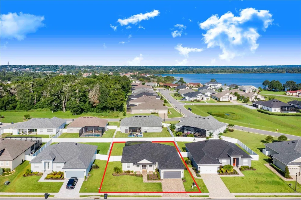 5017 RIDGEFIELD LANE Lakeland, FL 33812