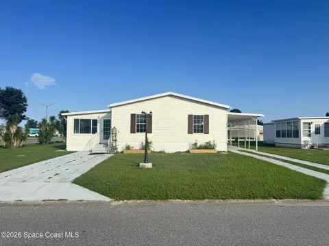 1001 Waterway Drive