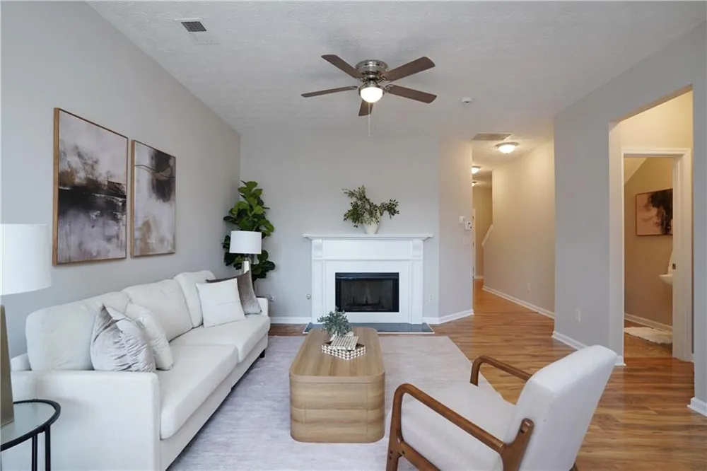 182 Oak Green Drive Lawrenceville, GA 30044