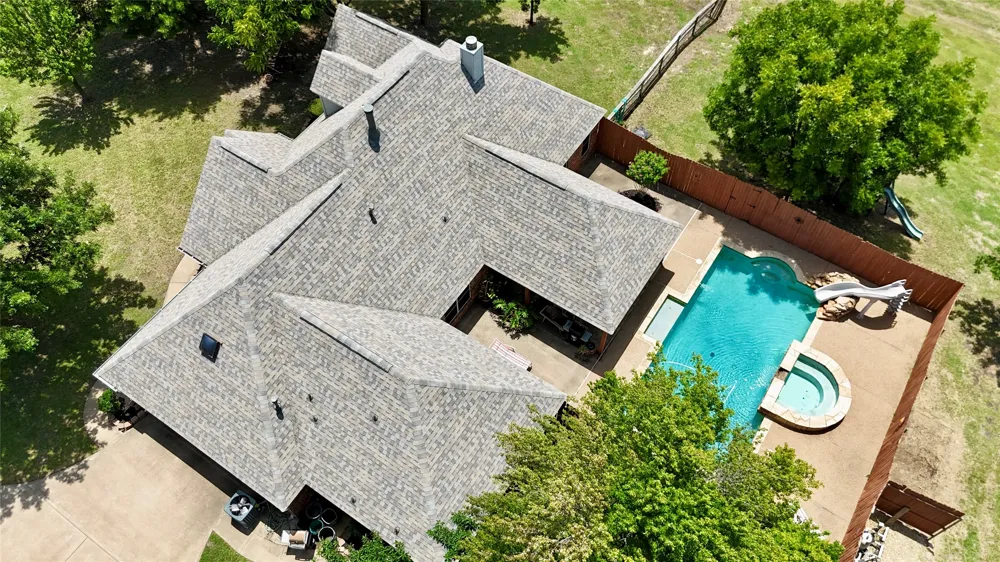 7830 Mavis Avenue Waxahachie, TX 75167