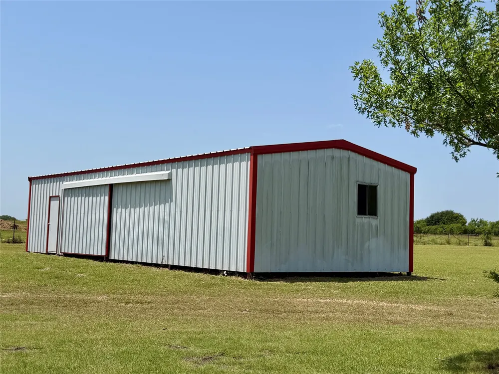 7830 Mavis Avenue Waxahachie, TX 75167