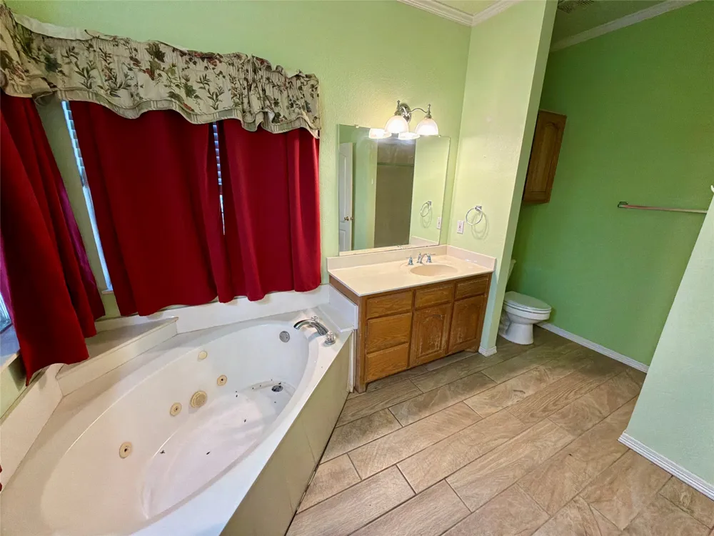 7830 Mavis Avenue Waxahachie, TX 75167