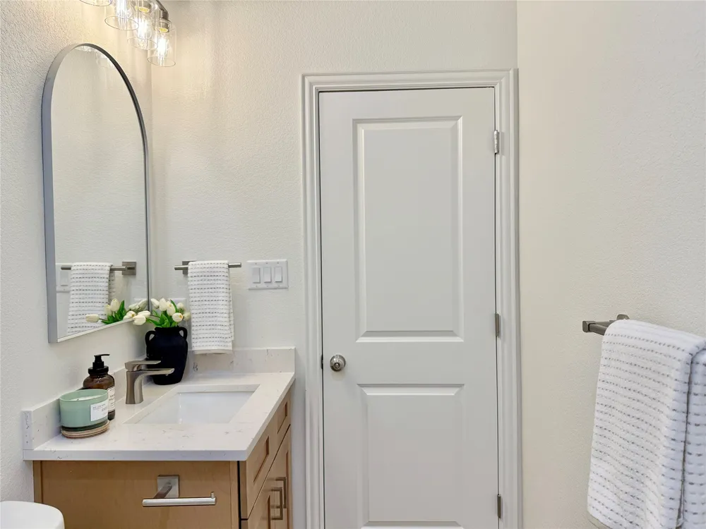5555 Mercedes Circle Granbury, TX 76048