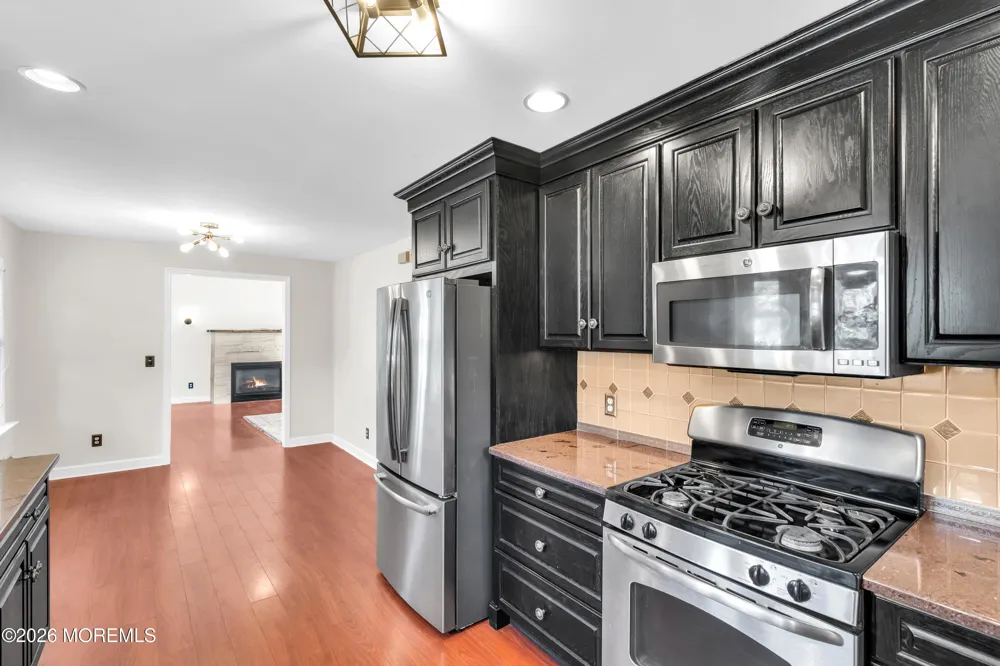 30 Pear Street Tinton Falls, NJ 07724