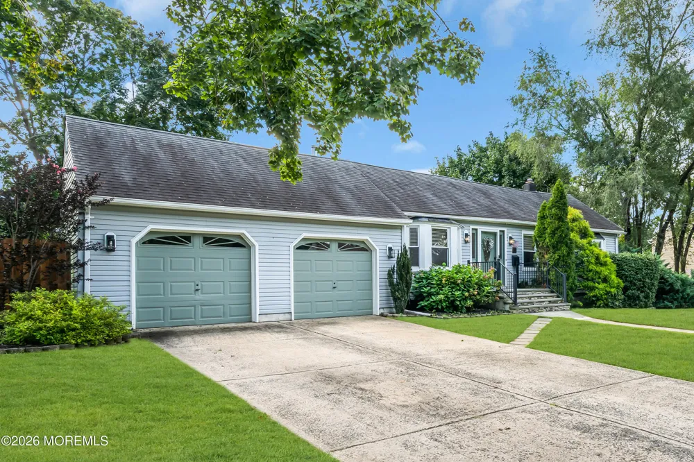 30 Pear Street Tinton Falls, NJ 07724