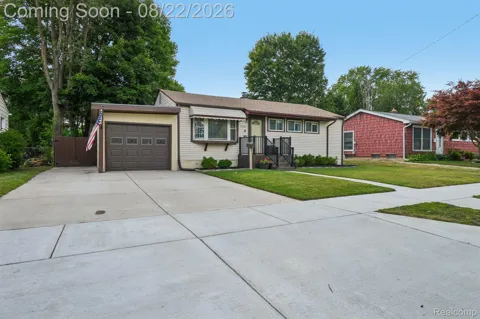 729 Woodbine Drive