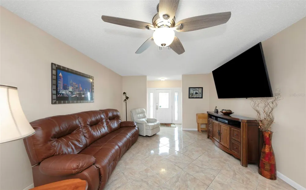 5355 FERNDALE PLACE Pinellas Park, FL 33782