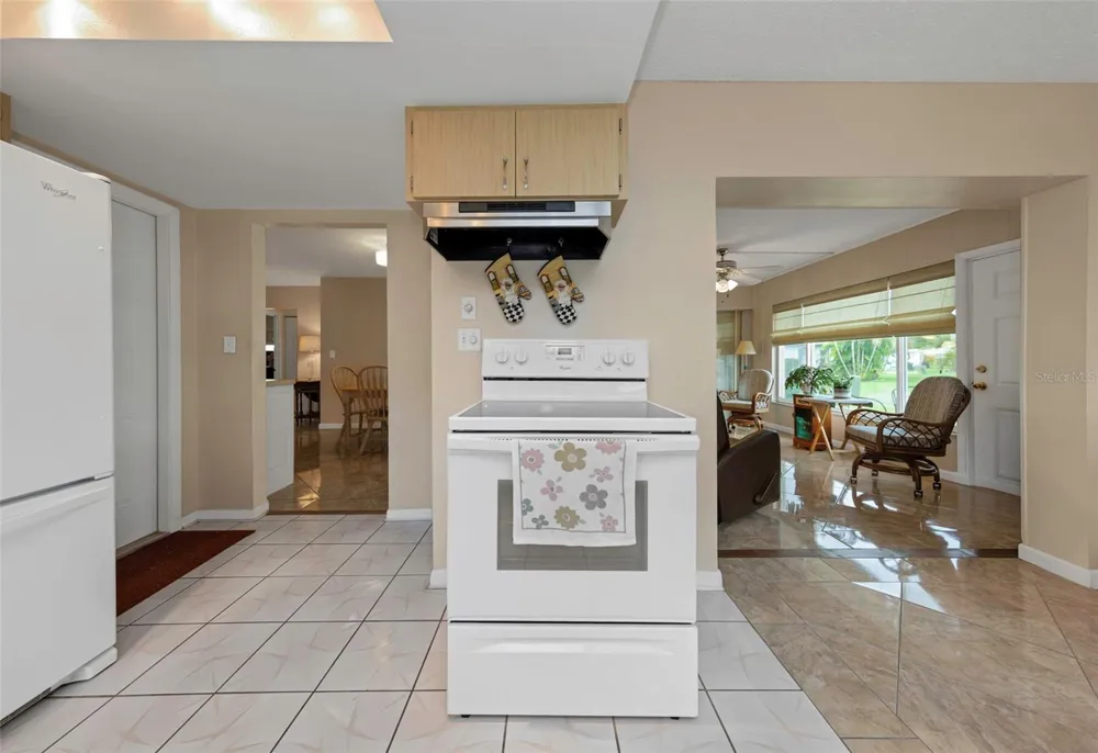 5355 FERNDALE PLACE Pinellas Park, FL 33782