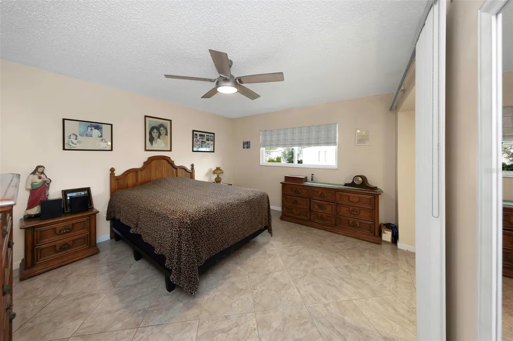5355 FERNDALE PLACE Pinellas Park, FL 33782