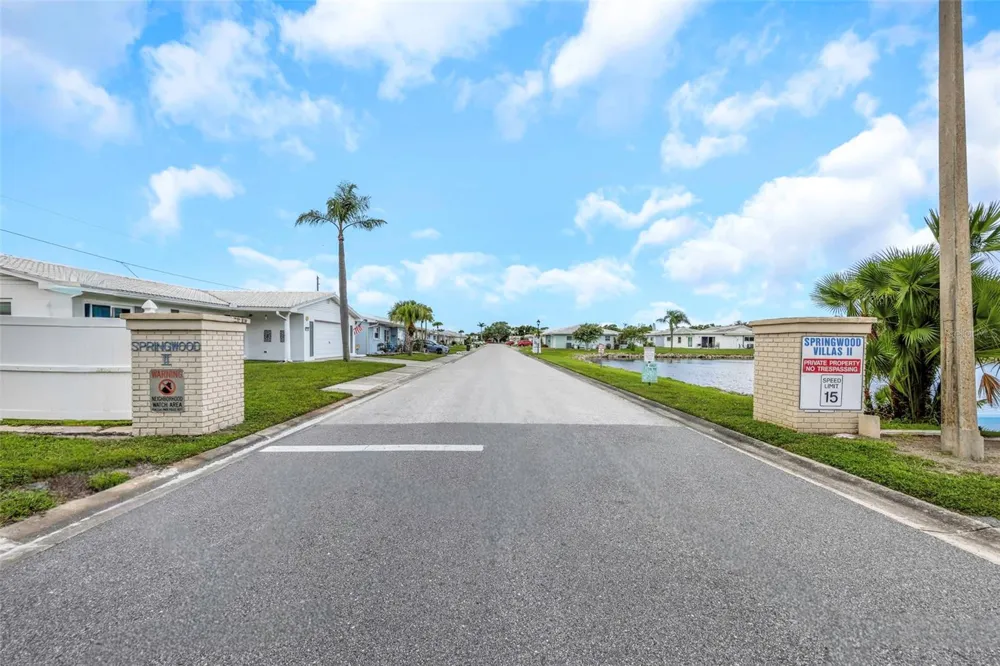 5355 FERNDALE PLACE Pinellas Park, FL 33782