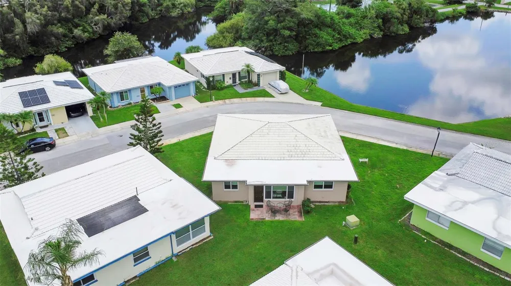 5355 FERNDALE PLACE Pinellas Park, FL 33782