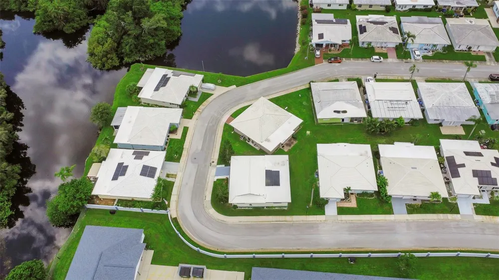 5355 FERNDALE PLACE Pinellas Park, FL 33782