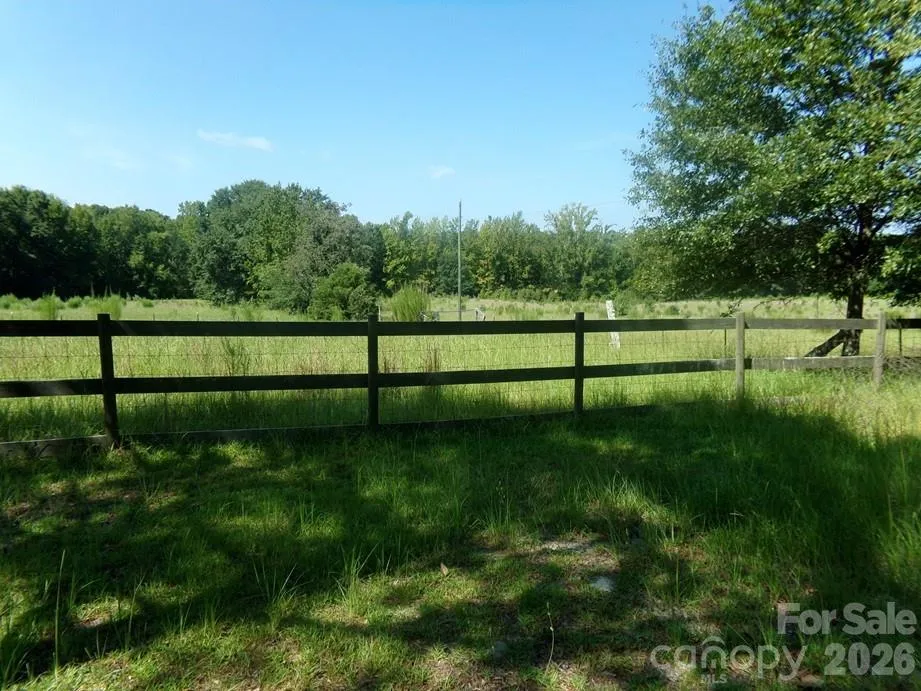 723 Lester Hicks Circle Pageland, SC 29728