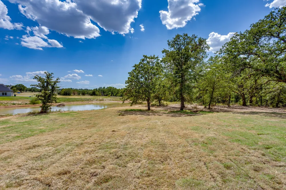 608 Tay Tay Way Springtown, TX 76082