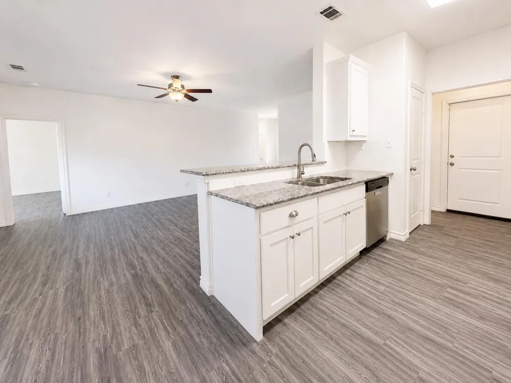 2915 Emma Lane Mabank, TX 75147