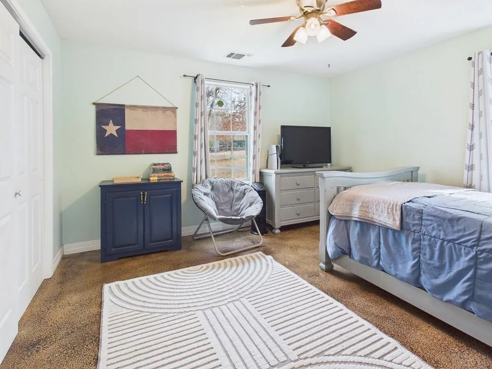 2000 Howard Avenue Lufkin, TX 75901