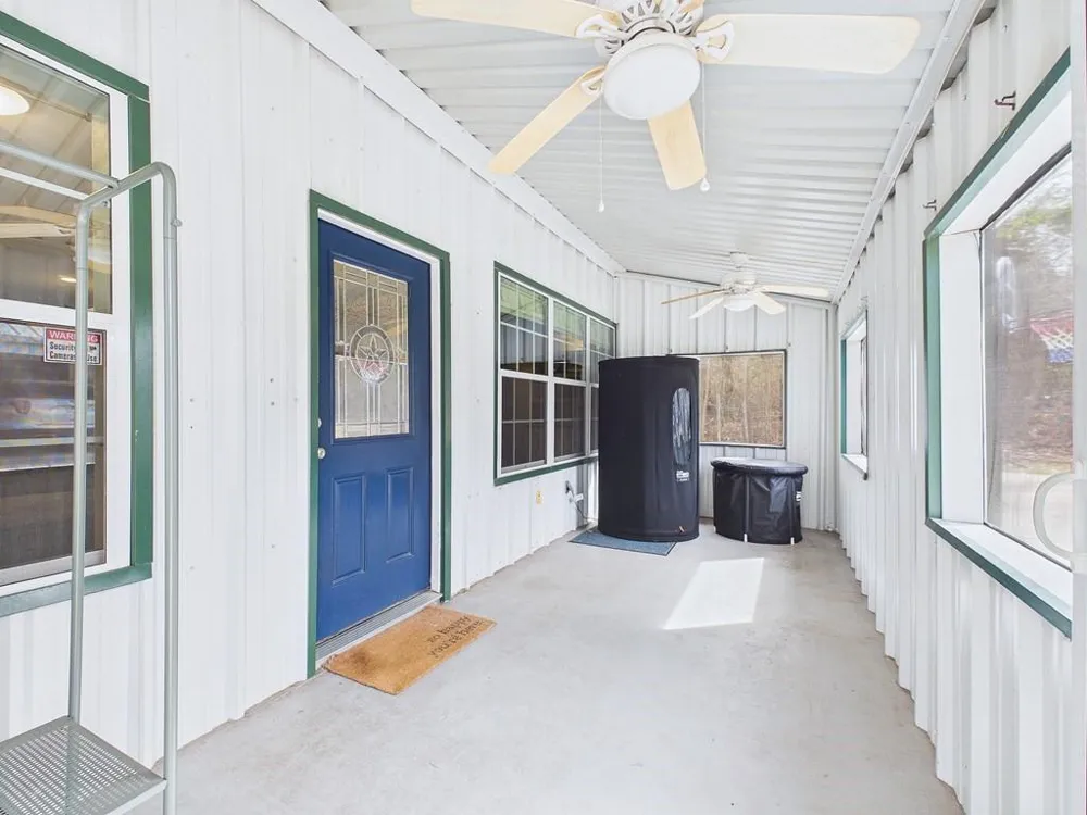 2000 Howard Avenue Lufkin, TX 75901