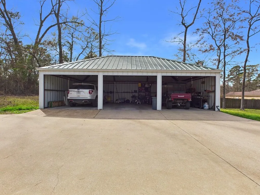 2000 Howard Avenue Lufkin, TX 75901