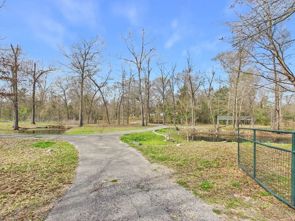 2000 Howard Avenue Lufkin, TX 75901