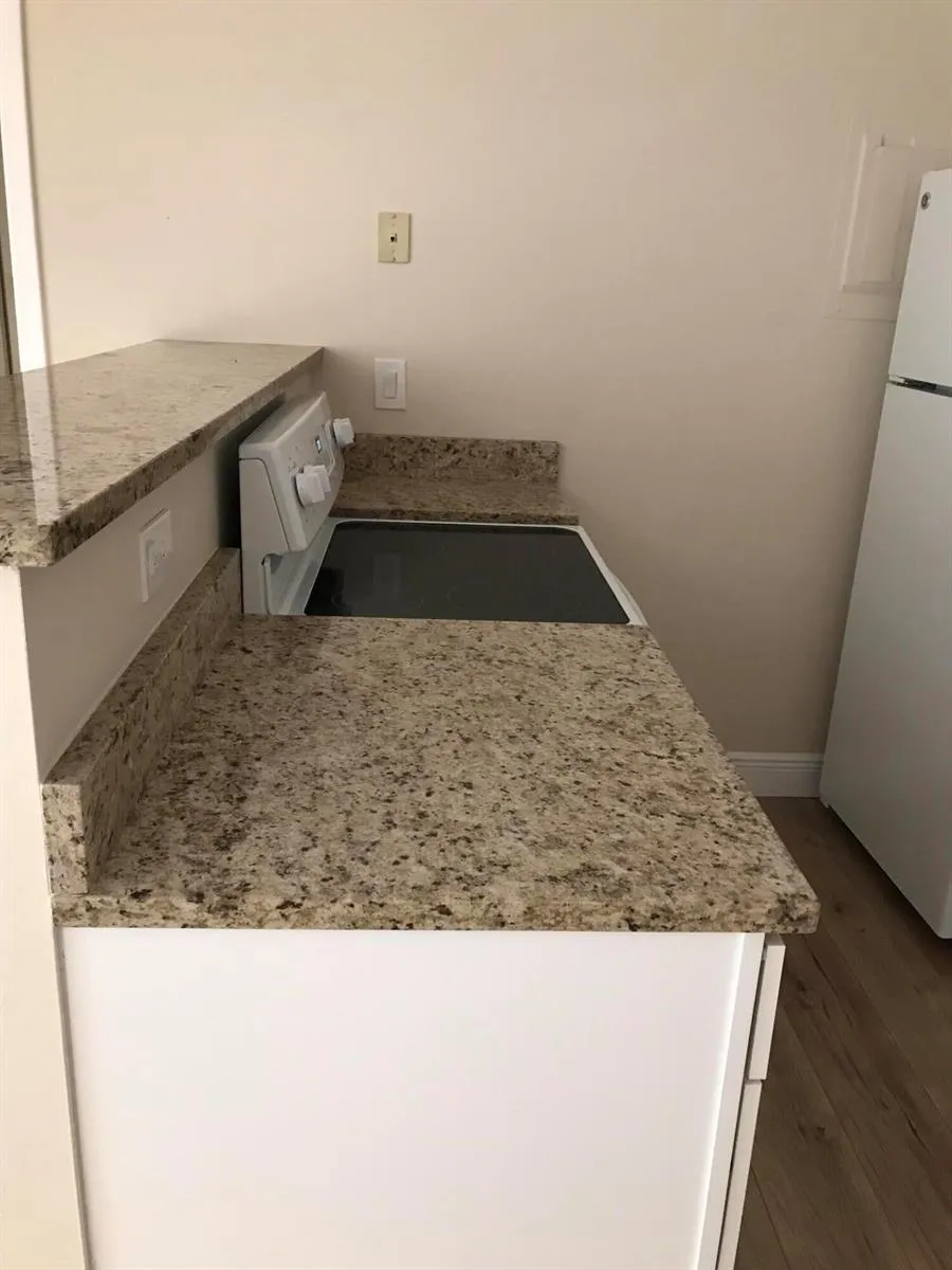 645 Executive Center Drive #R-105 West Palm Beach, FL 33401