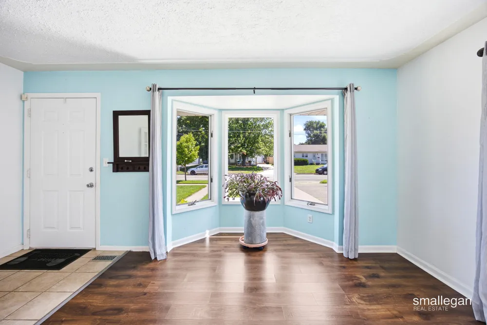 4227 Flamingo Avenue SW Wyoming City, MI 49509
